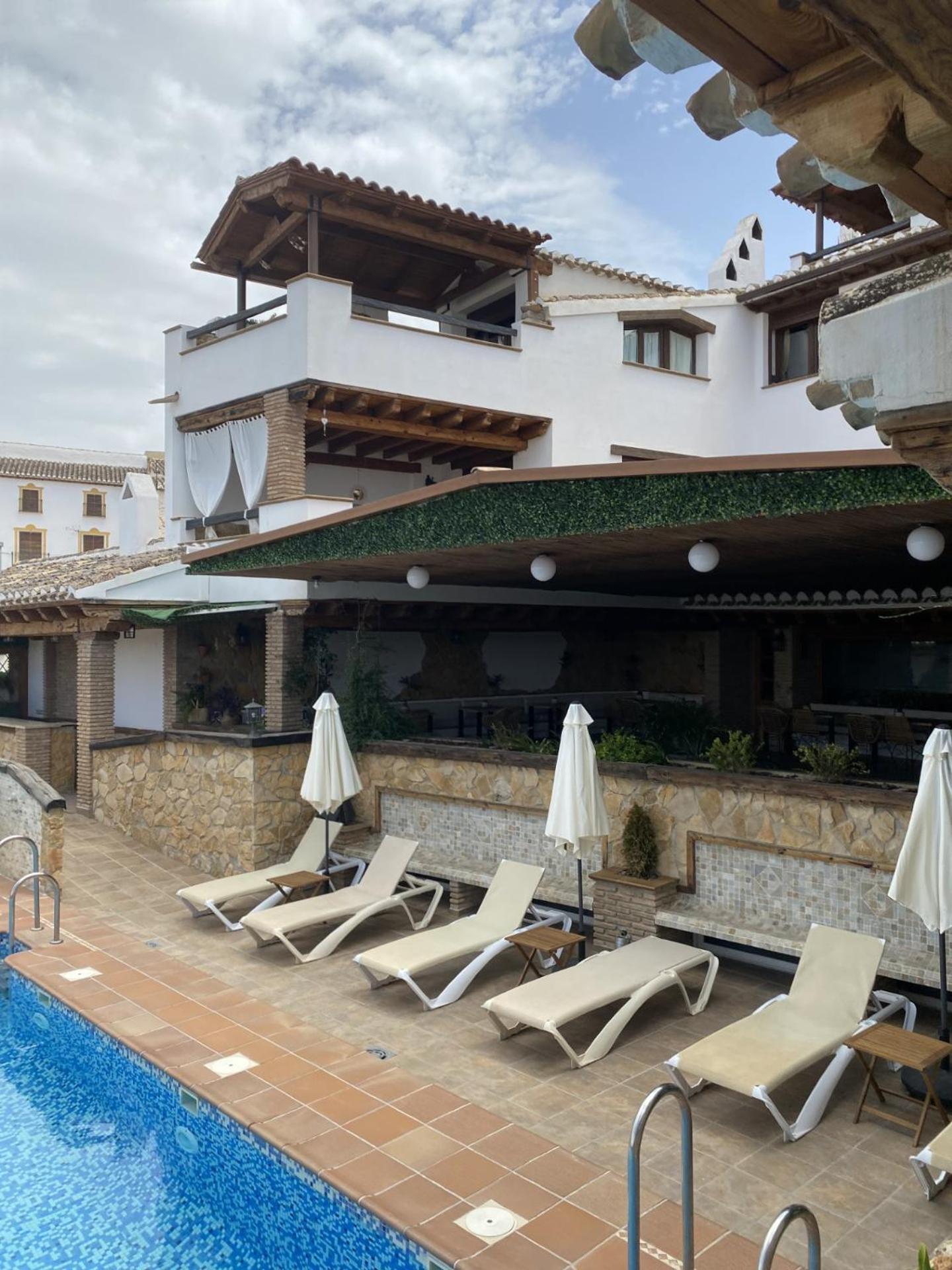 Alhanda Apartahotel Benamaurel Екстер'єр фото